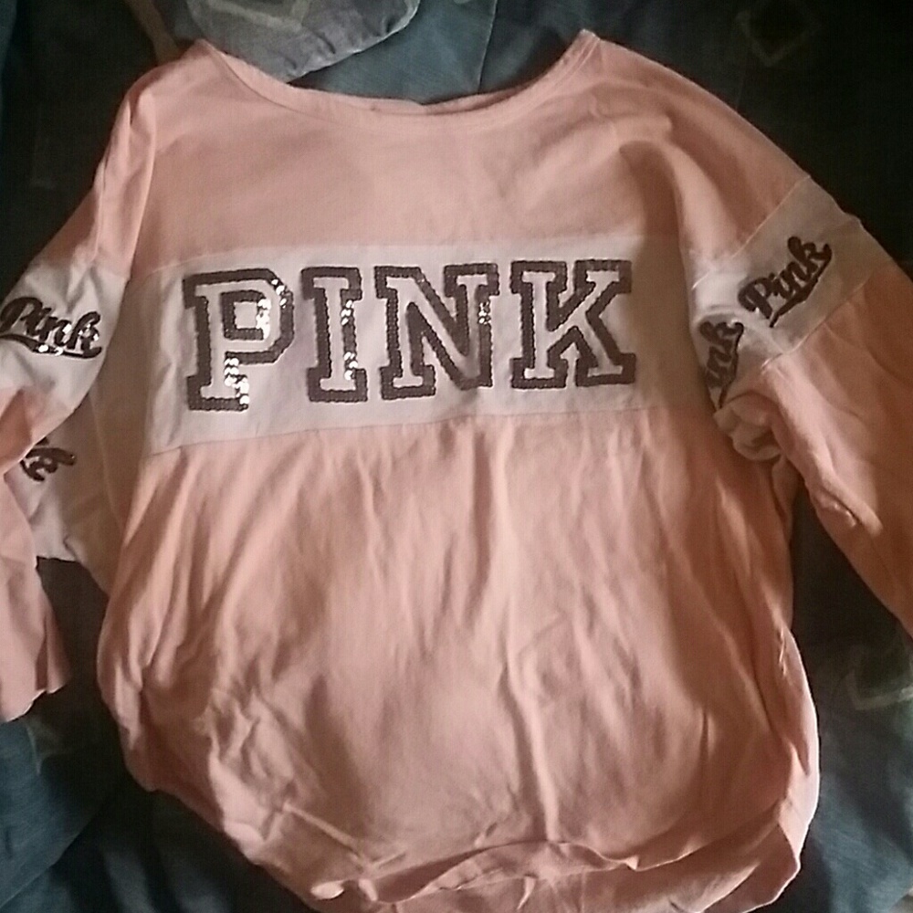 Short sleeve pink shirt